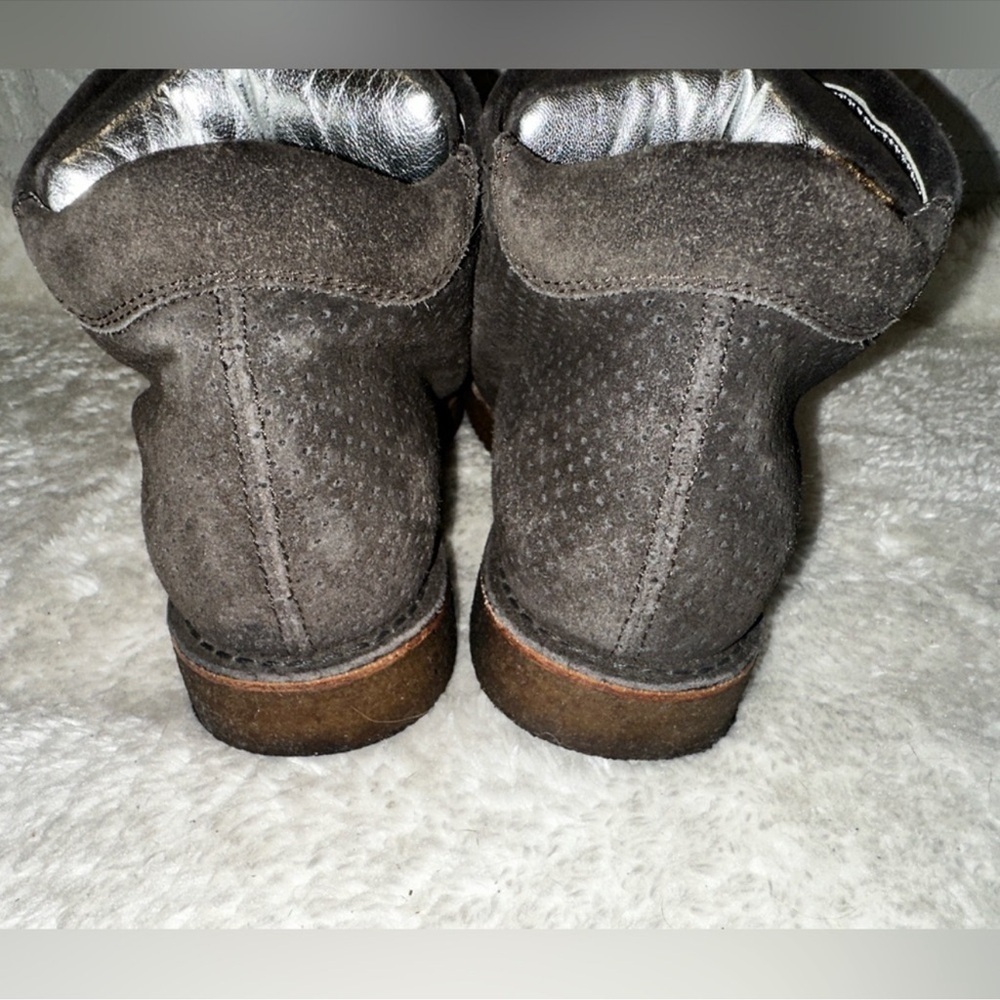 Chanel Interlocking CC Logo Brown Bootie Size 36 - Picture 10 of 13